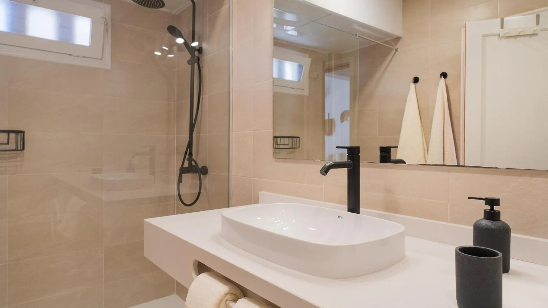Lanzarote Beach Apartments, Sotavento Costa Teguise